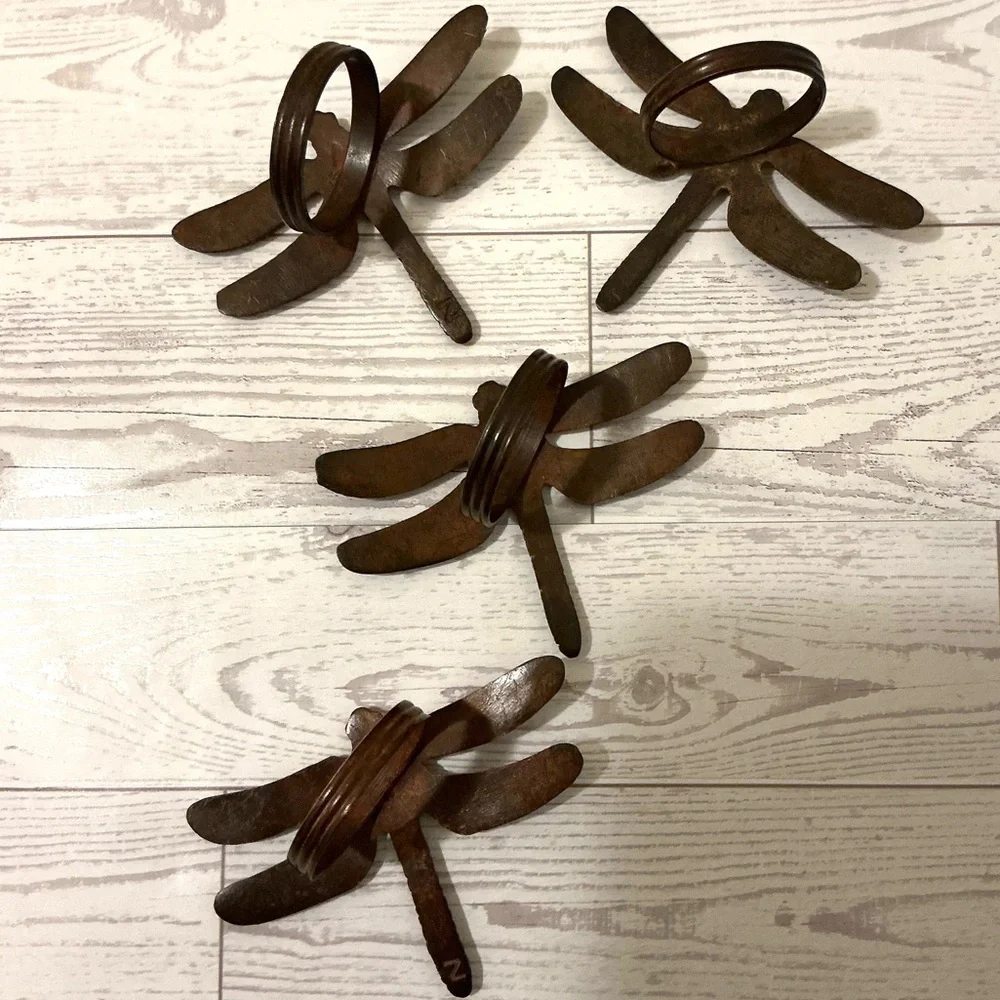 Pier 1 Distressed Boho style Dragonfly Napkin Rings - Brown